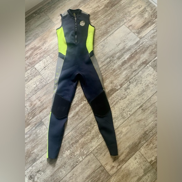Rip Curl Womens wetsuit 6 - Picture 2 of 4